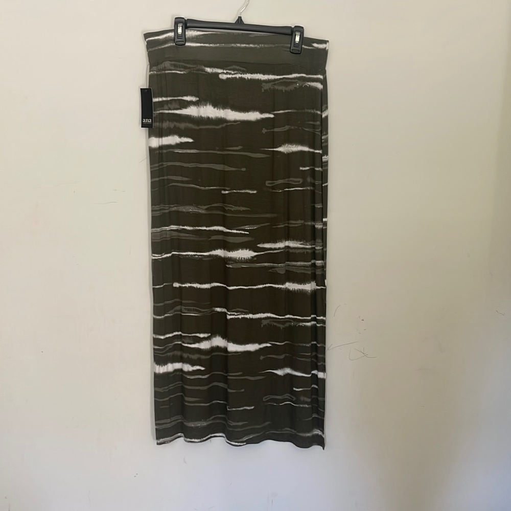 Womens large oregano tie dye skirt - size Large